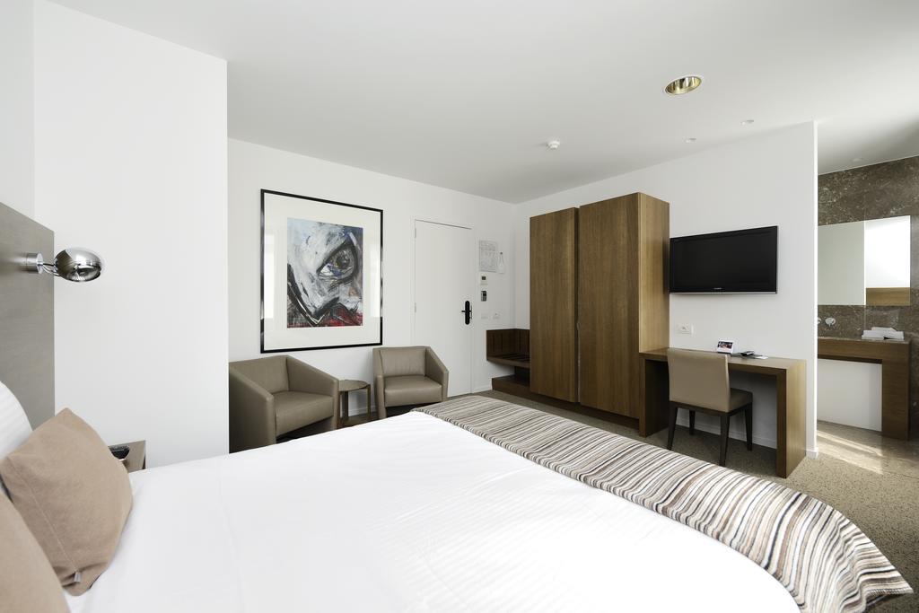 קורטרייק Hotel Messeyne מראה חיצוני תמונה
